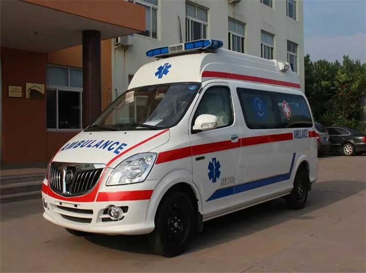 那坡县救护车护送